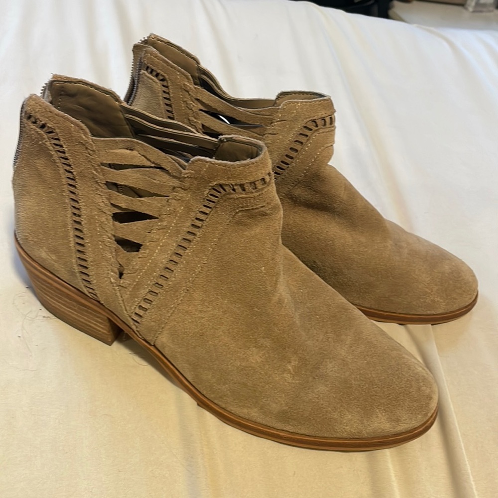Vince Camuto boots